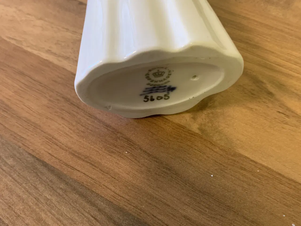 Billede 5 - Konfirmand kgl porcelæns figur