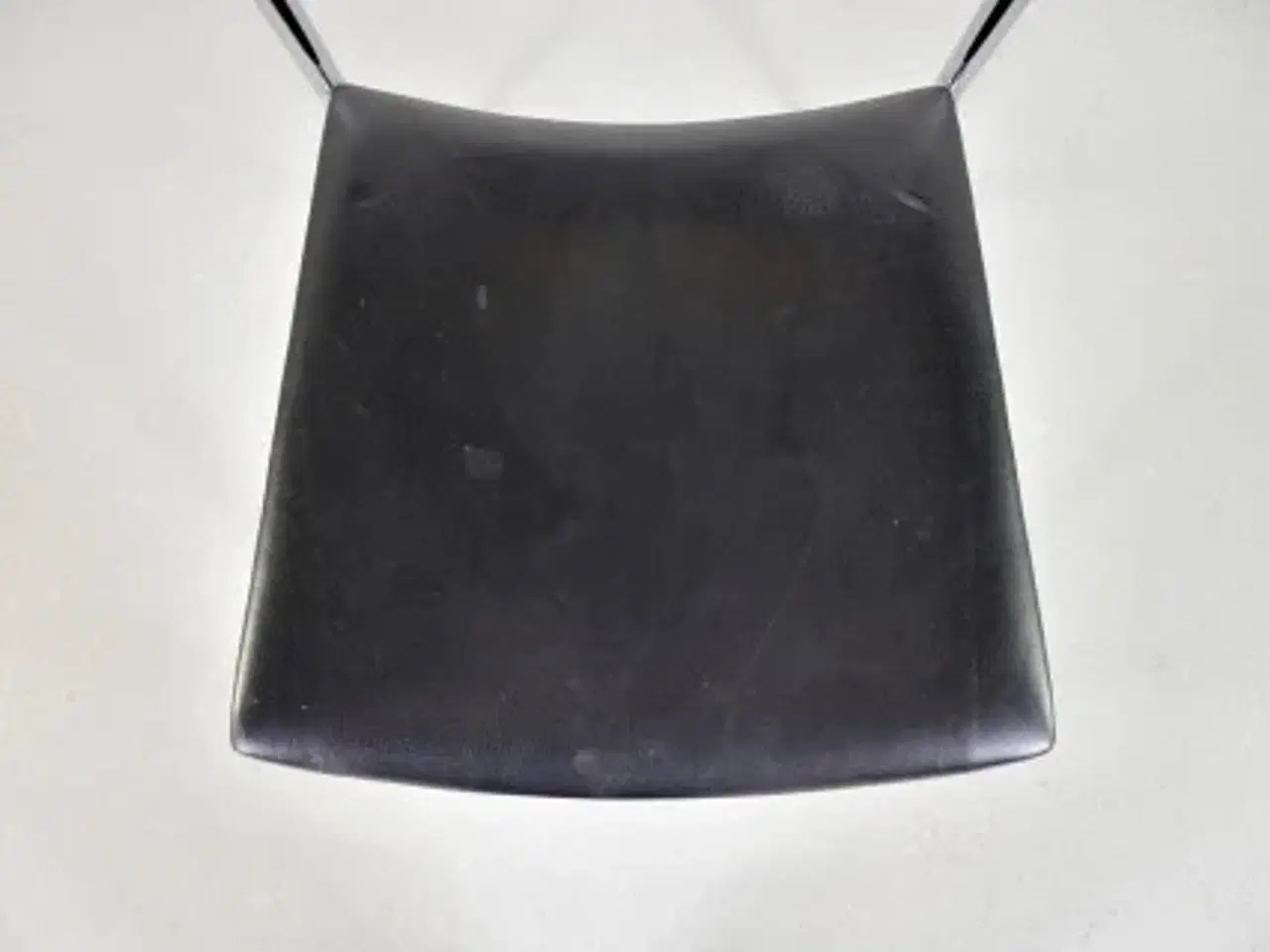 Billede 8 - Randers radius konferencestol med sort ryg og sort læder polster