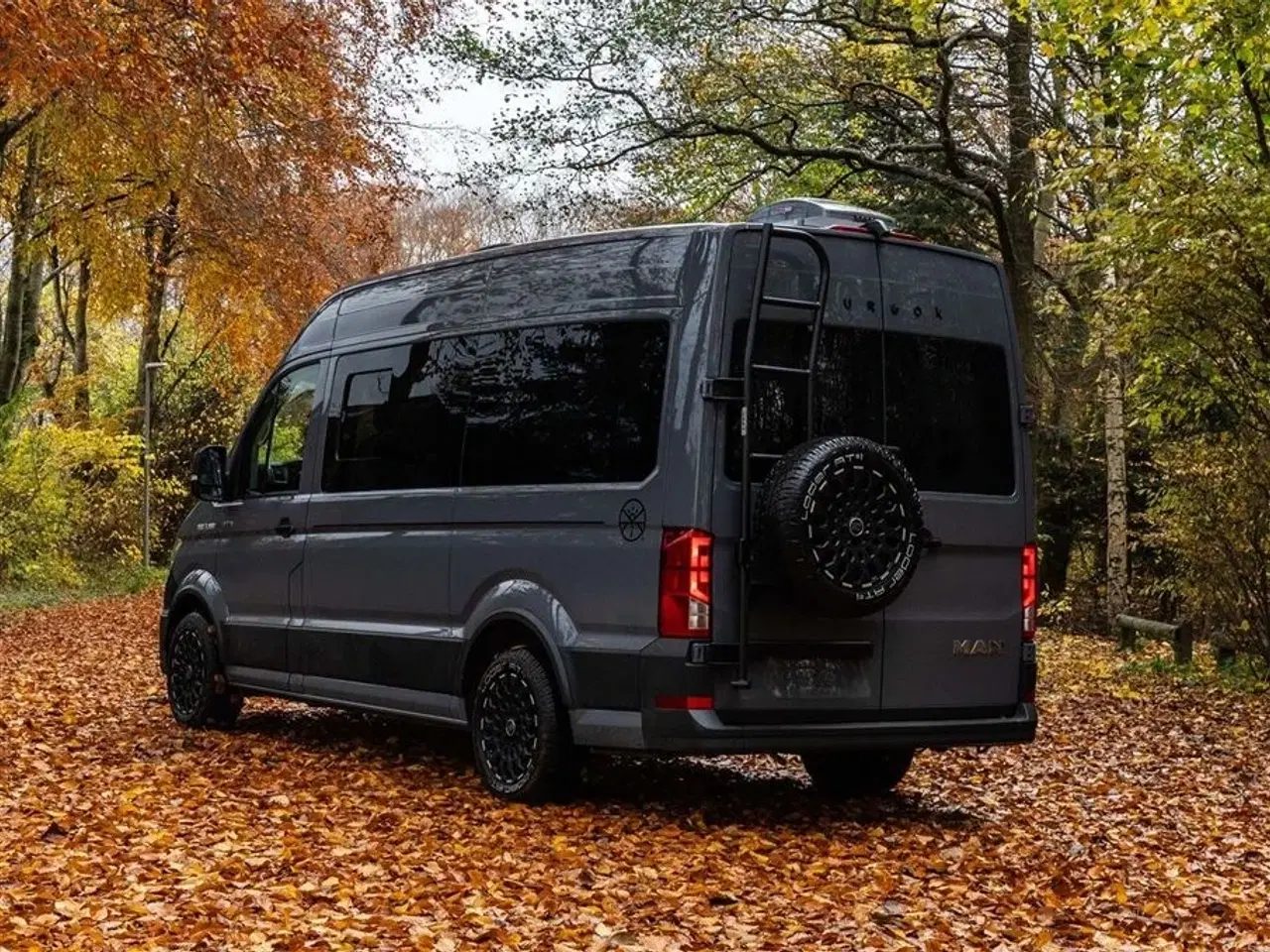 Billede 47 - 2026 - FURGOK   Langsgående senge og cykel garage på 6 meter!