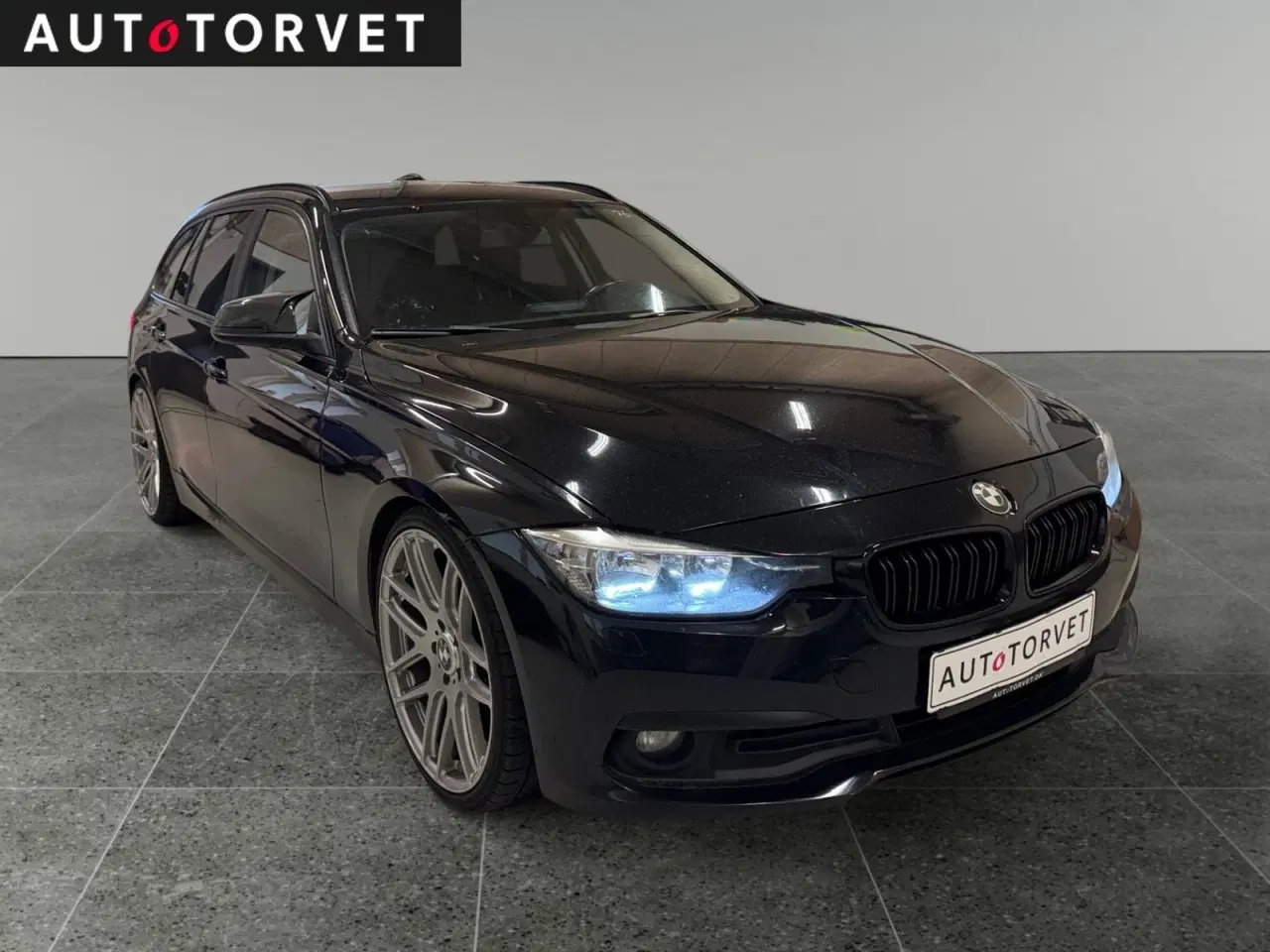 Billede 2 - BMW 320d 2,0 Touring aut.