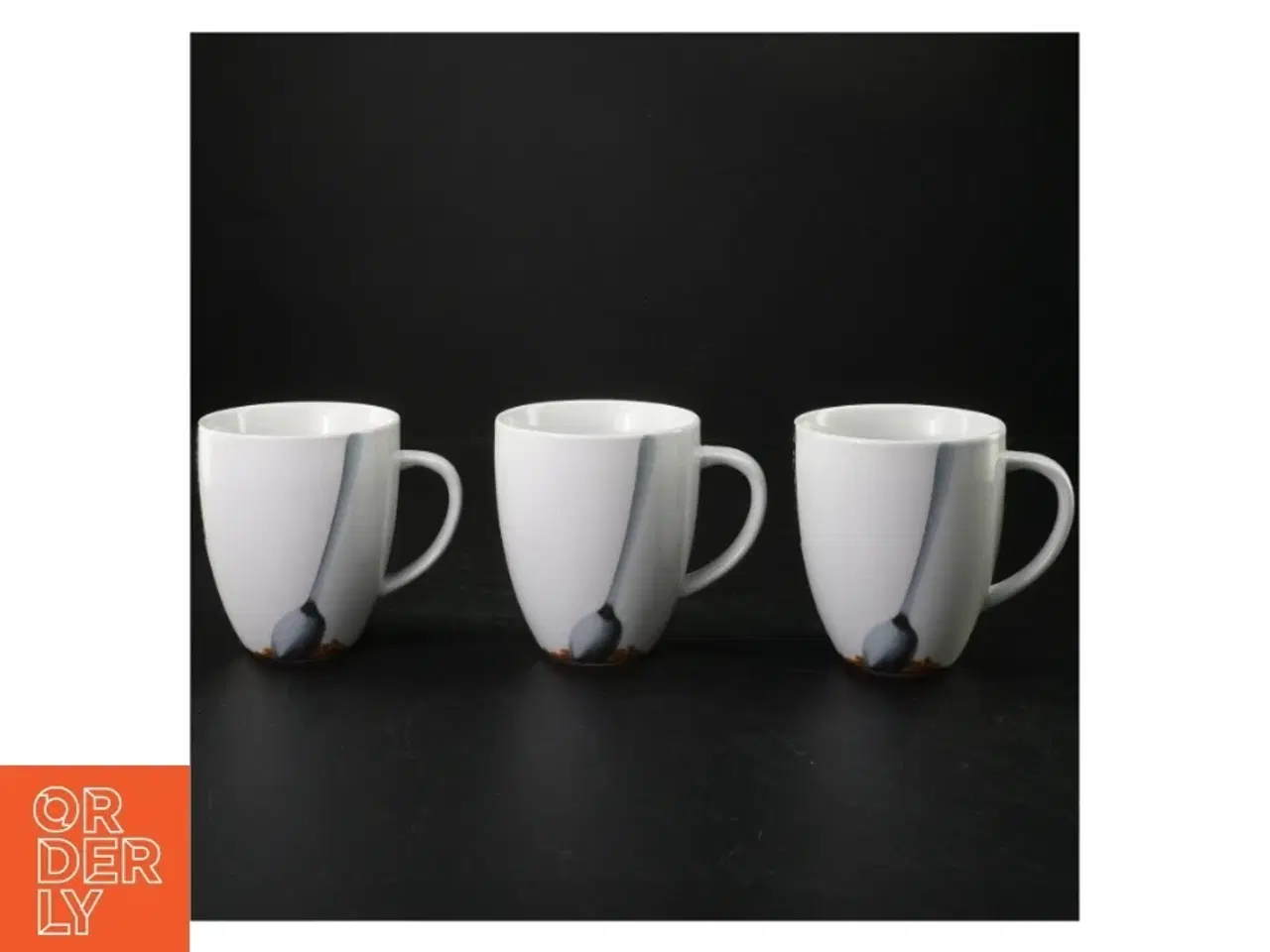 Billede 1 - Porcelænskopper med guldkant fra Nescafé (str. H. 10 cm. ø. 8,5 cm)