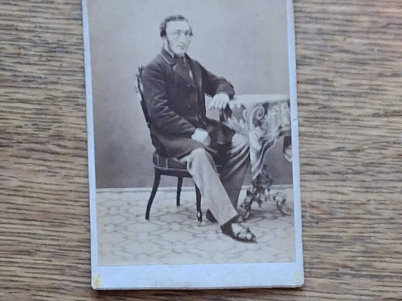 Billede 2 - Fotografi 1872. Pølsefabrikant P. Petersen 