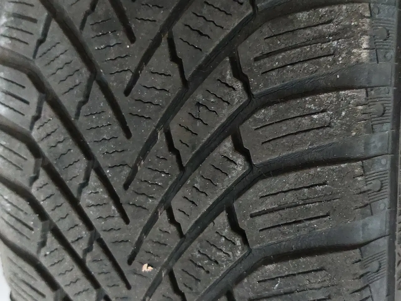 Billede 5 - VINTERDÆK PÅ ALUFÆLGE