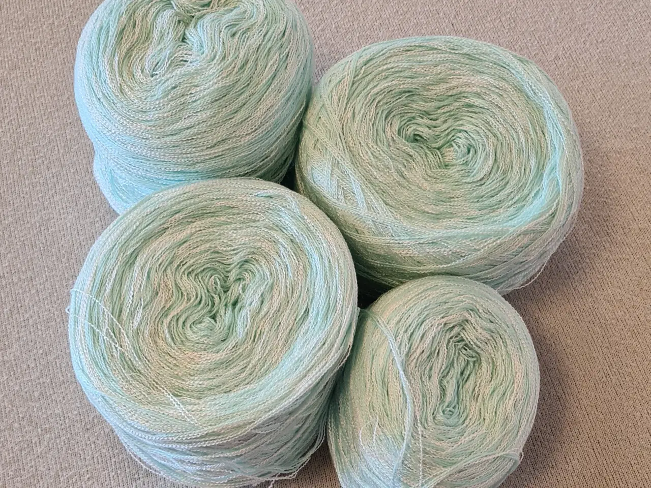 Billede 1 - Toria Fiama strikkegarn