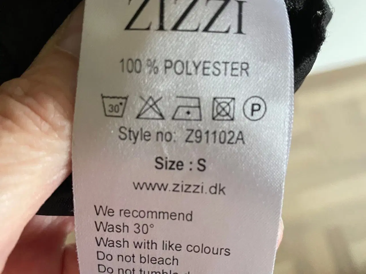 Billede 6 - Sort kjole fra zizzi str small (42/44)