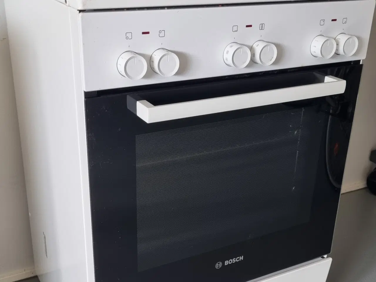 Billede 3 - Bosch komfur HKA090220U