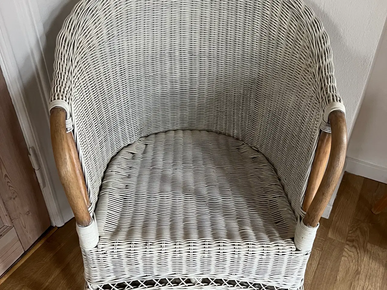 Billede 1 - Fin kurvestol