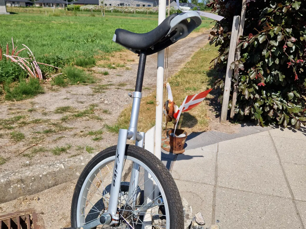 Billede 1 - 1 hjulet cykel