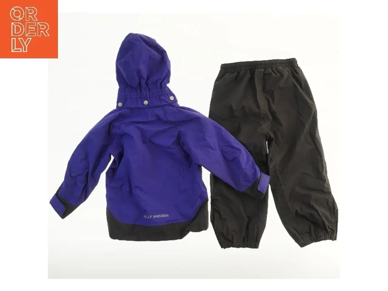 Billede 1 - Regnjakke og overtræksbukser sæt fra Helly Hansen (str. 98)