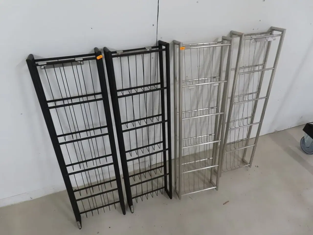 Billede 1 - 4 stk. magasinholdere til vægmontering