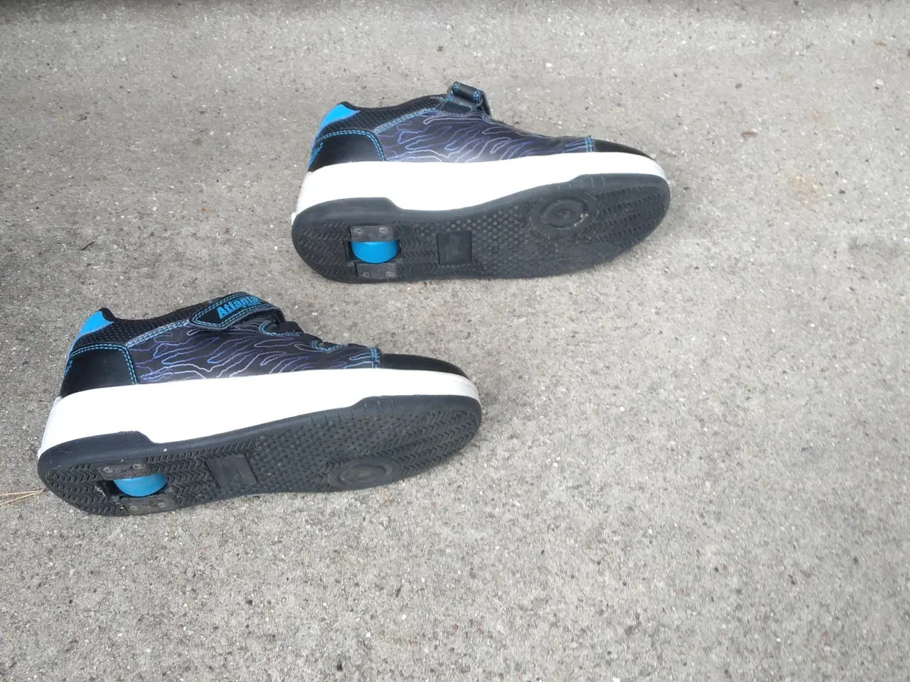 Billede 5 - Diverse udeleg   ---   