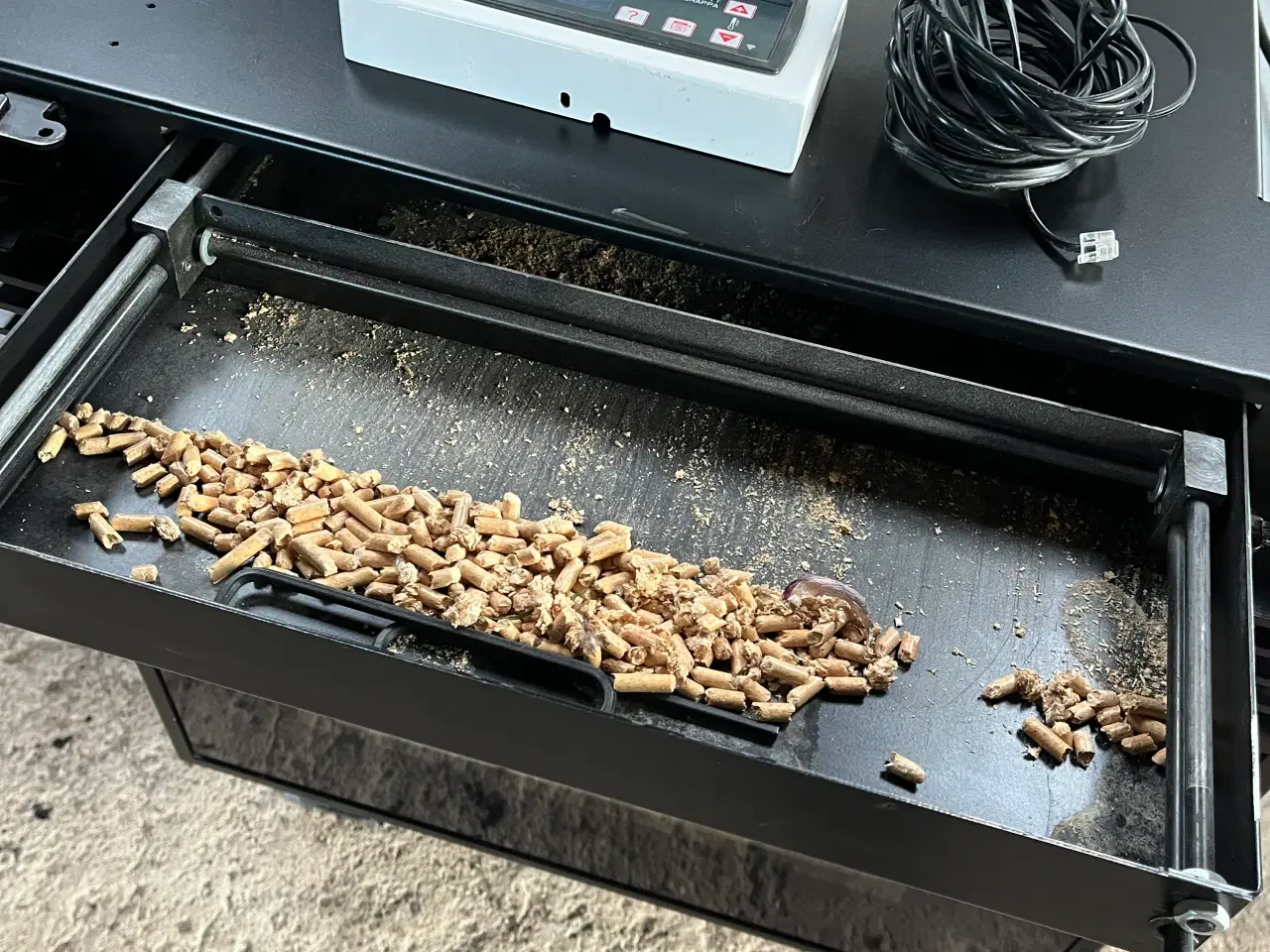 Billede 4 - Fin Italiensk pilleovn indsats 