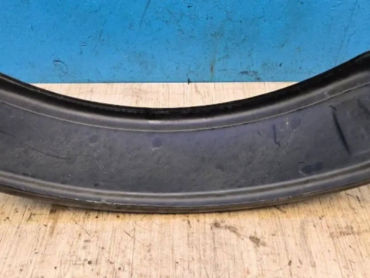 Billede 3 - New Holland Traktor Hjulskærm