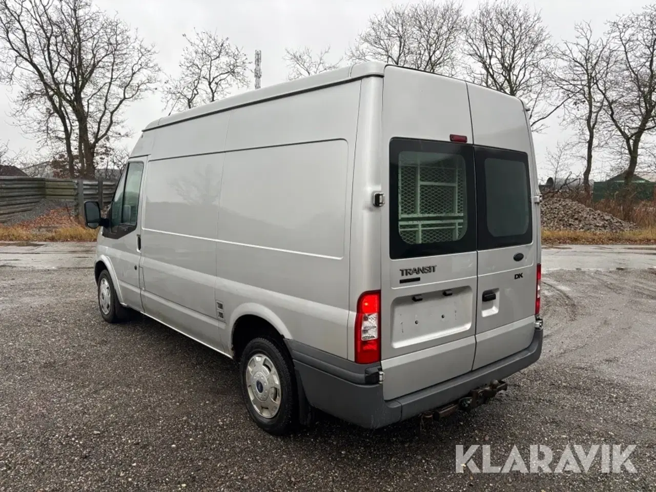 Billede 3 - Varebil Ford Transit 300M med lift