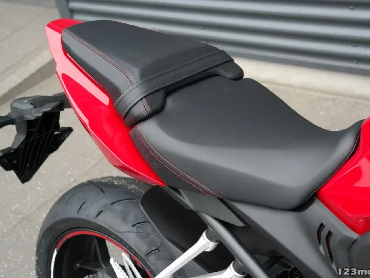 Billede 8 - Honda CBR 650 RC MC-SYD BYTTER GERNE 5 ÅRS FABRIKS GARANTI