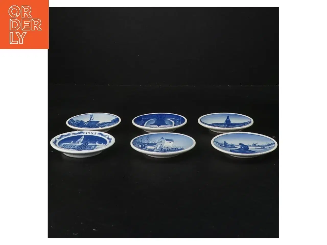 Billede 2 - Sæt af seks danske årsplatter fra Denmark (str. 6 stk Ø 8,5 cm)