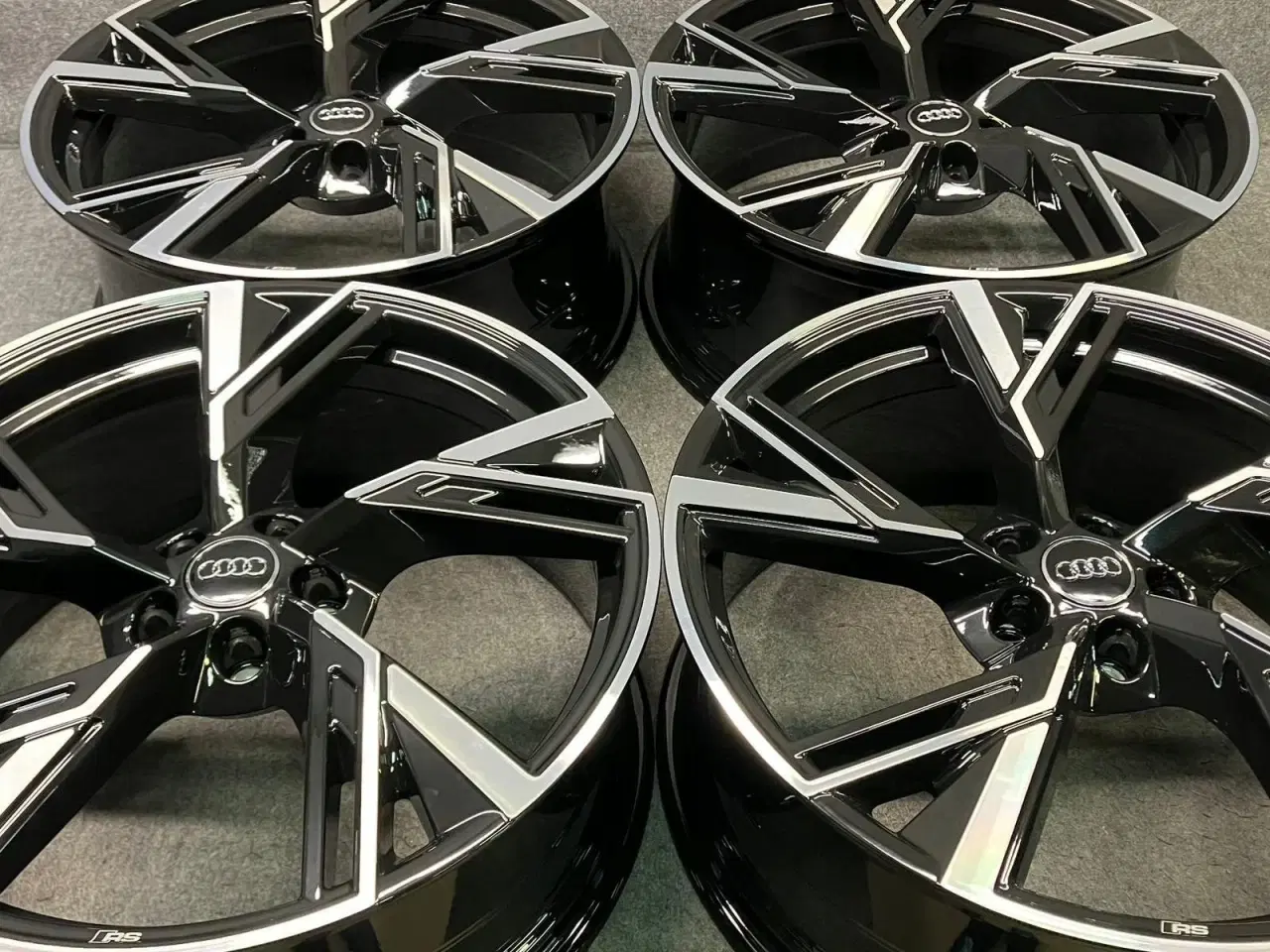 Billede 2 - ALUFÆLGE AUDI A7 S7 4K8 21"