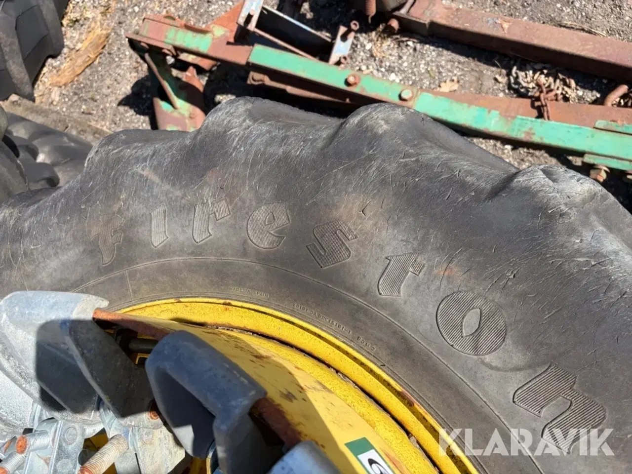 Billede 11 - Tvillingehjul Firestone 380/85R28 2 styk med spænder