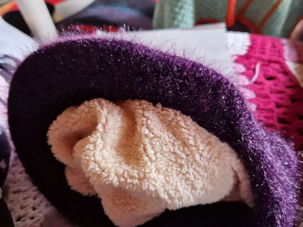 Billede 2 - Hattekasket