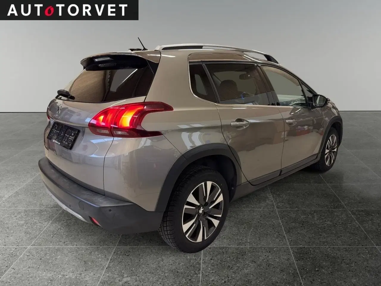 Billede 3 - Peugeot 2008 1,6 BlueHDi 100 Allure