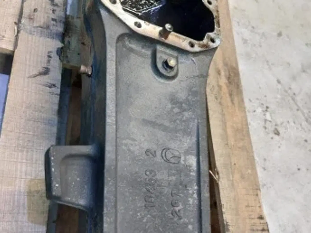 Billede 13 - New Holland LB110 Foraksel Hus 85824347