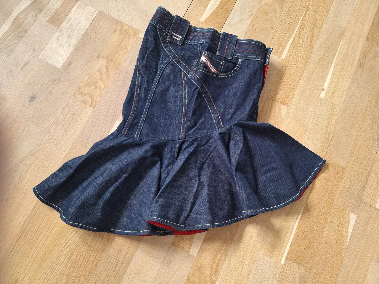 Billede 5 - Nederdel	