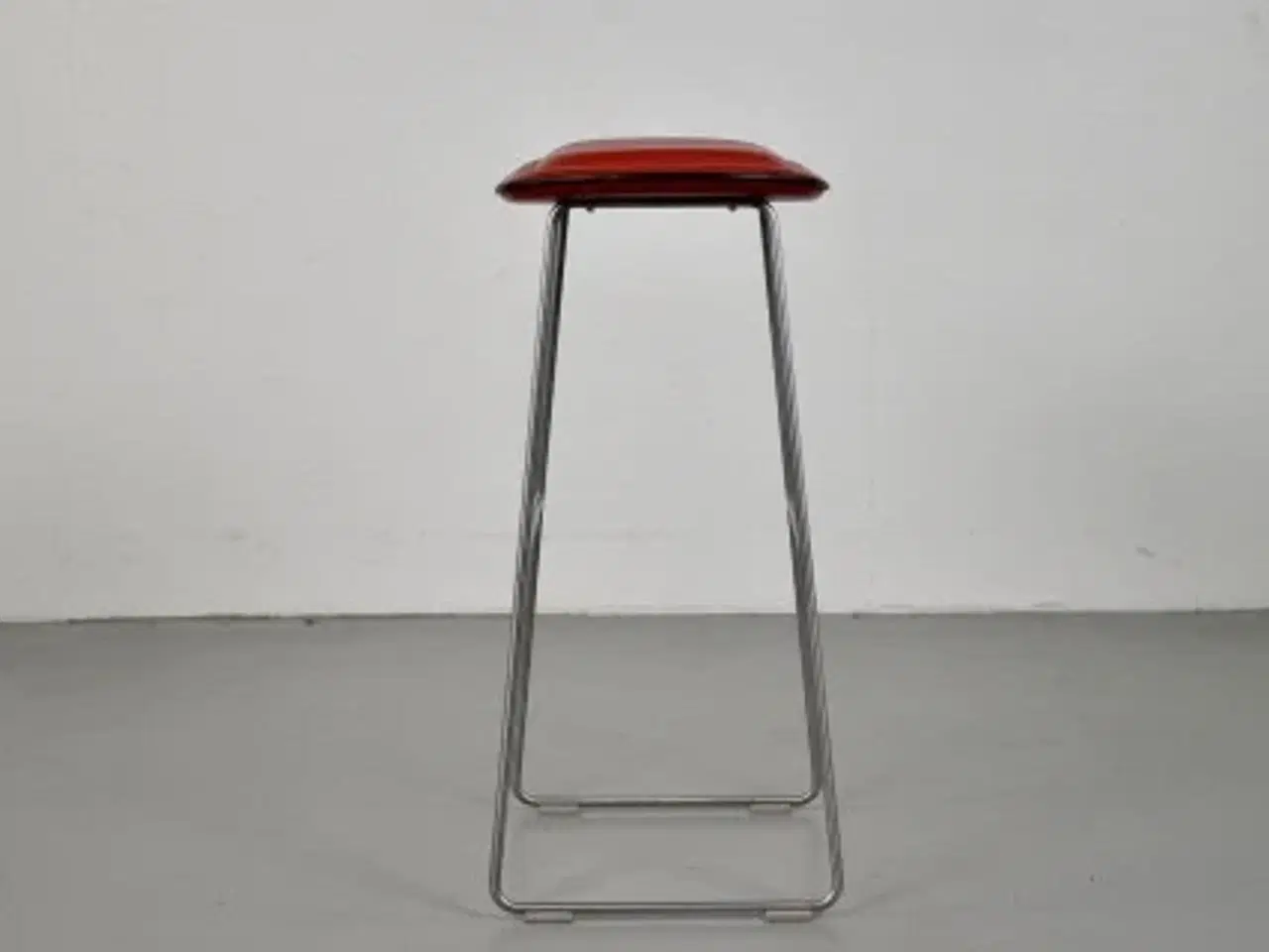 Billede 2 - Cappellini barstol med rødt læder på sædet og stel i stål