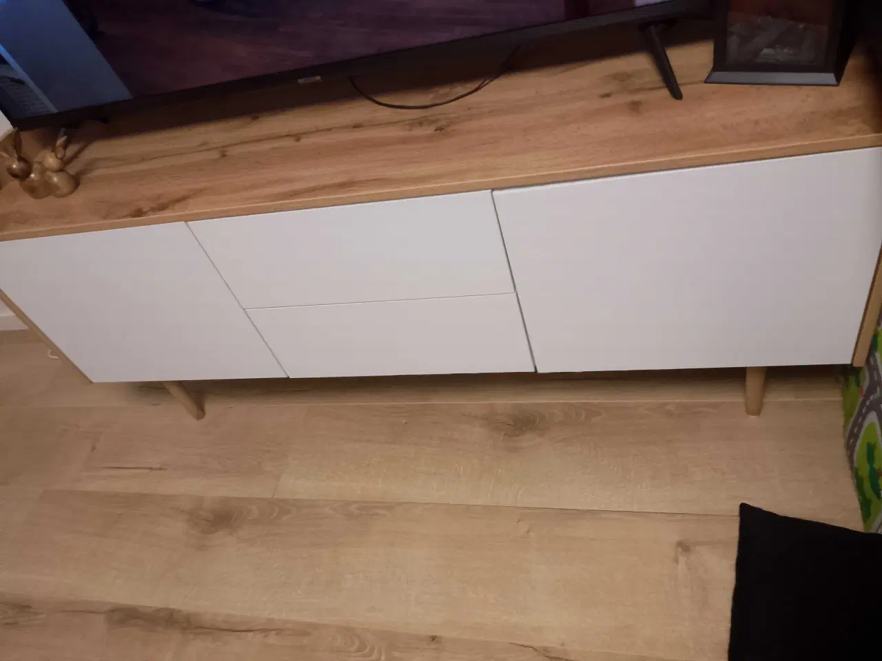 Billede 5 - Tv bord 