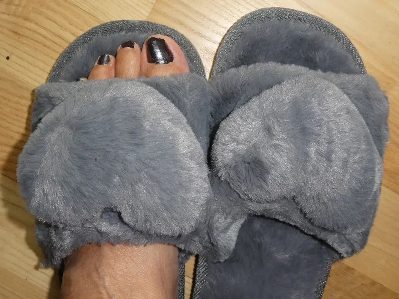 Billede 1 - Nye slippers