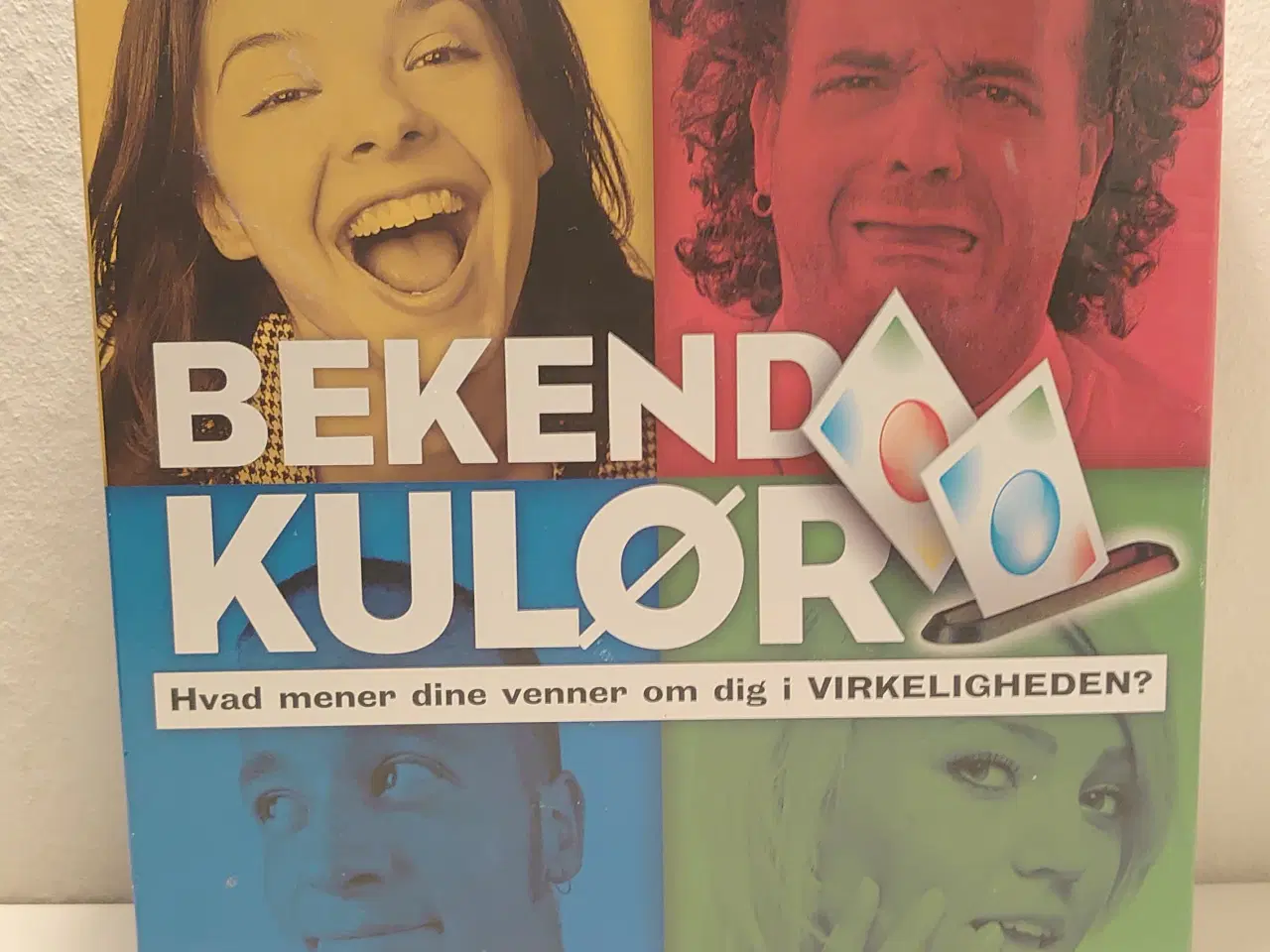 Billede 1 - "Bekend Kulør" Sjovt selskabs quizspil