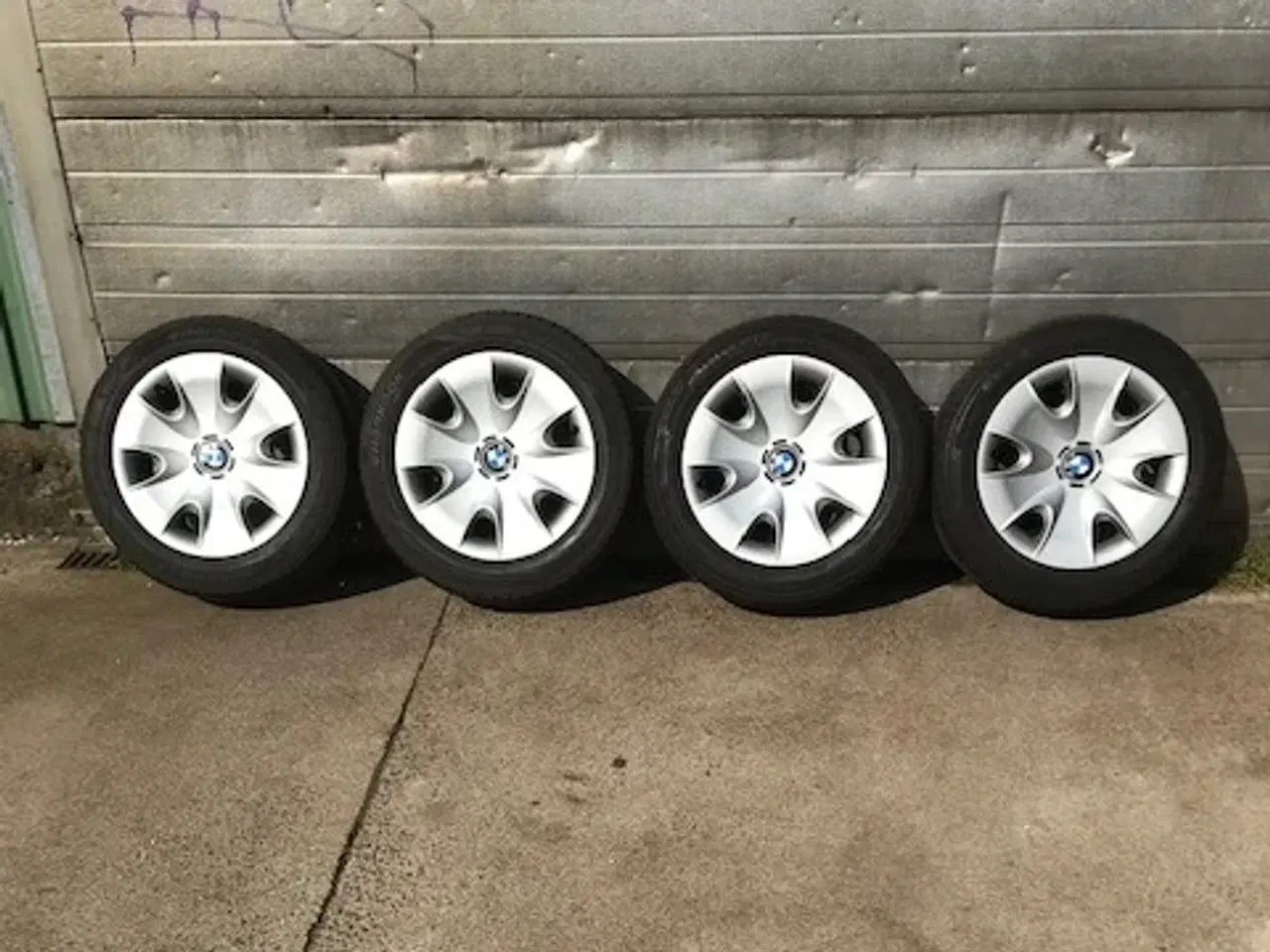 Billede 2 - BMW 1 serie van 16" stålhjul med kapsler