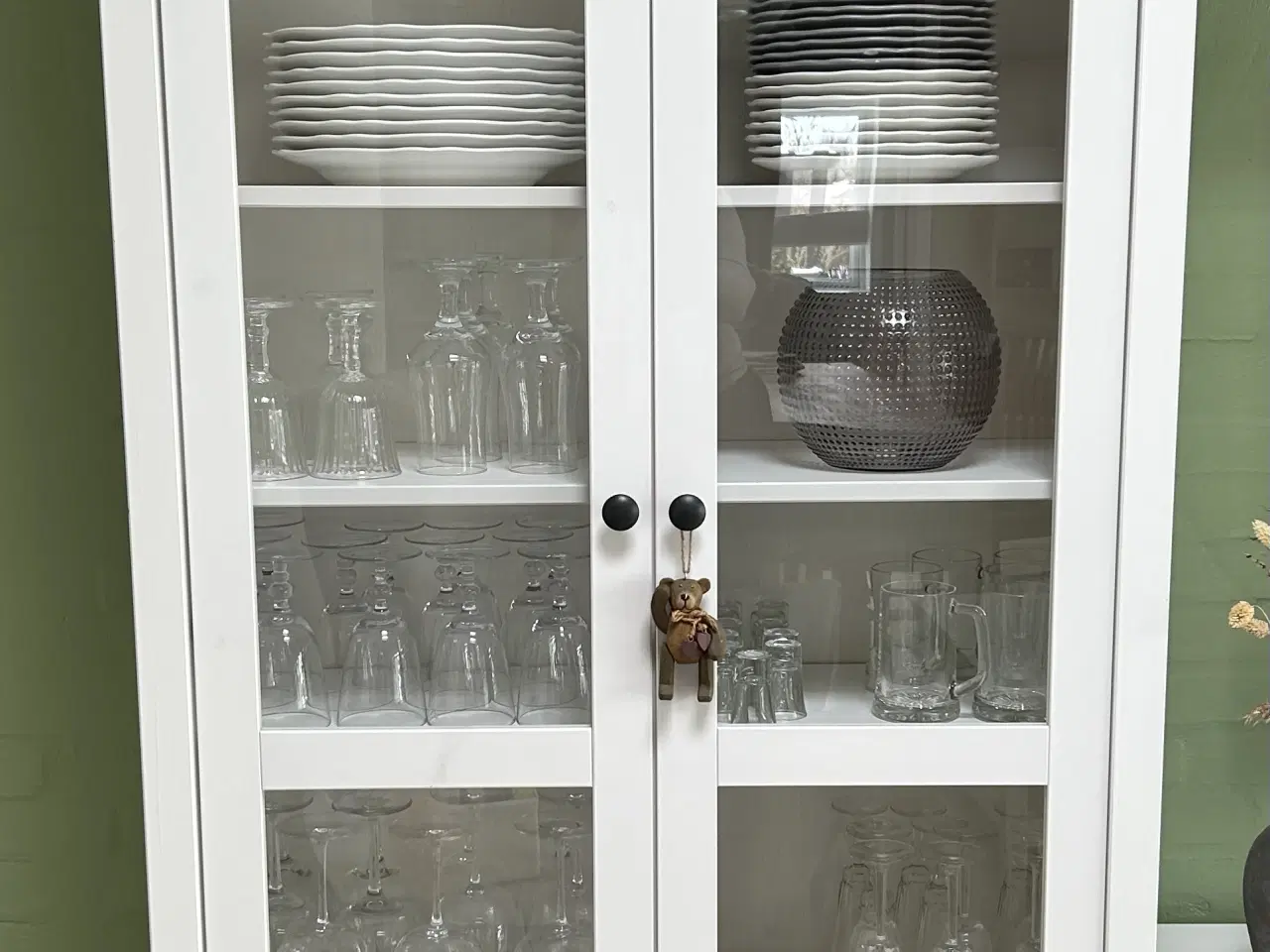 Billede 6 - Reol i hvidmalet træ