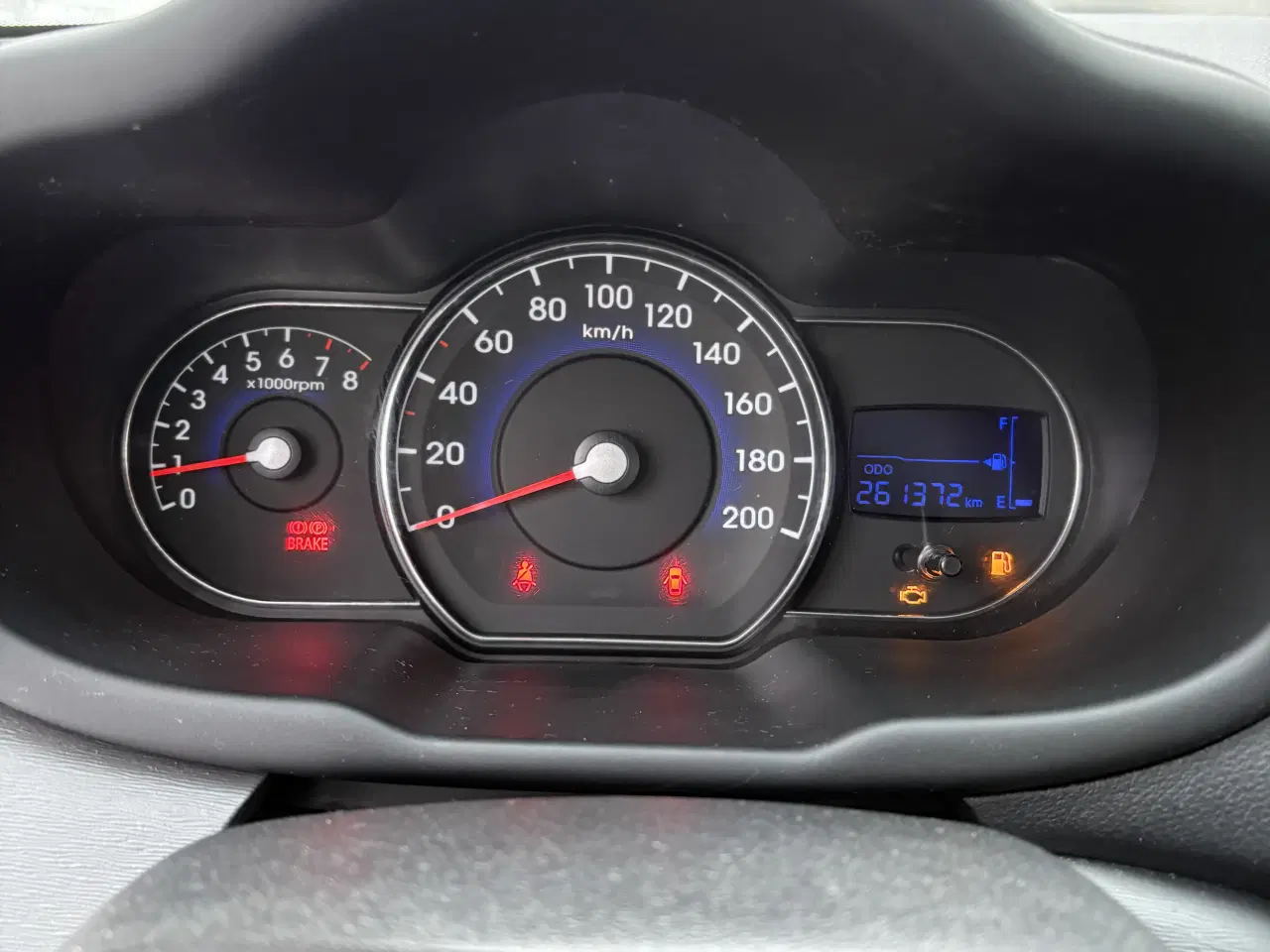 Billede 6 - Hyundai I10 1,2 fra 2012. Kørt 261.000km. Helårsdæ