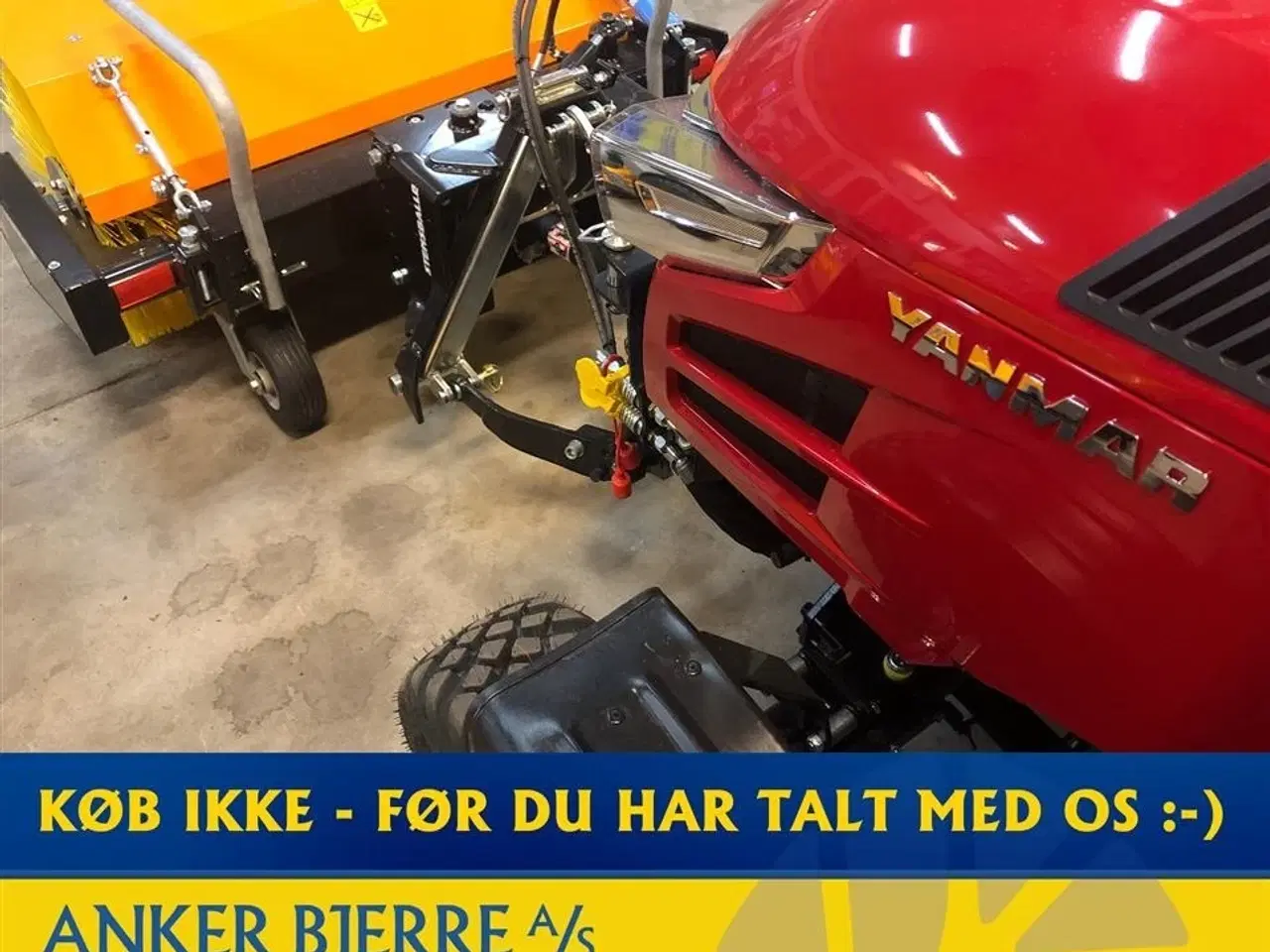 Billede 4 - Yanmar YT 235H 4WD inkl. frontlift med PTO og 130 cm GMR fejemaskine