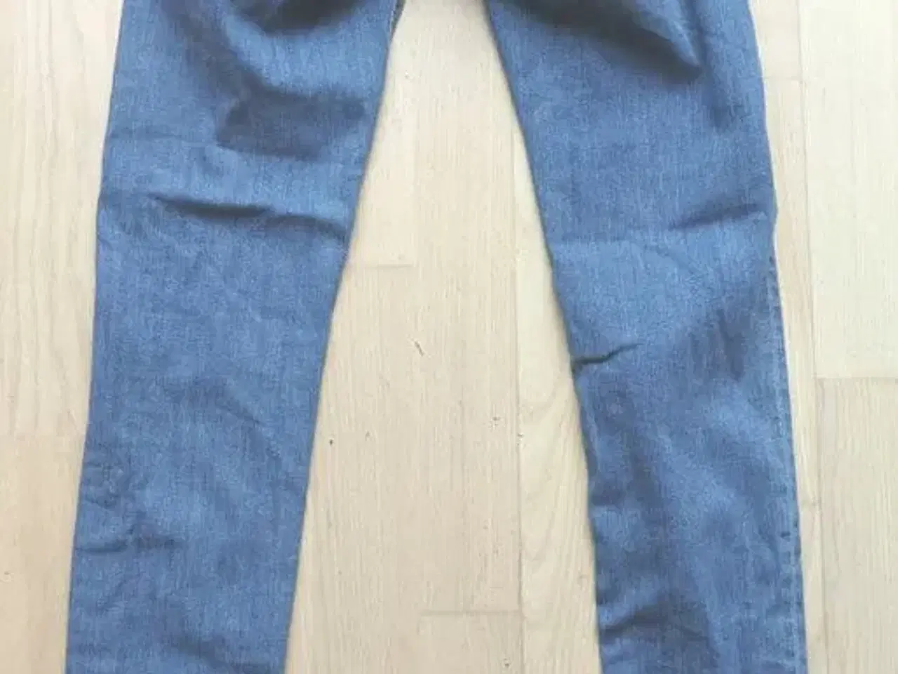 Billede 2 - Jeans med stræk