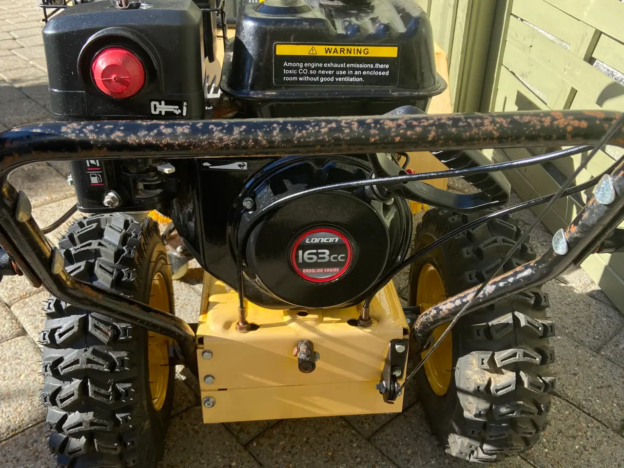 Billede 7 - Snow Thrower 5.5HP Fejemaskine med opsamler