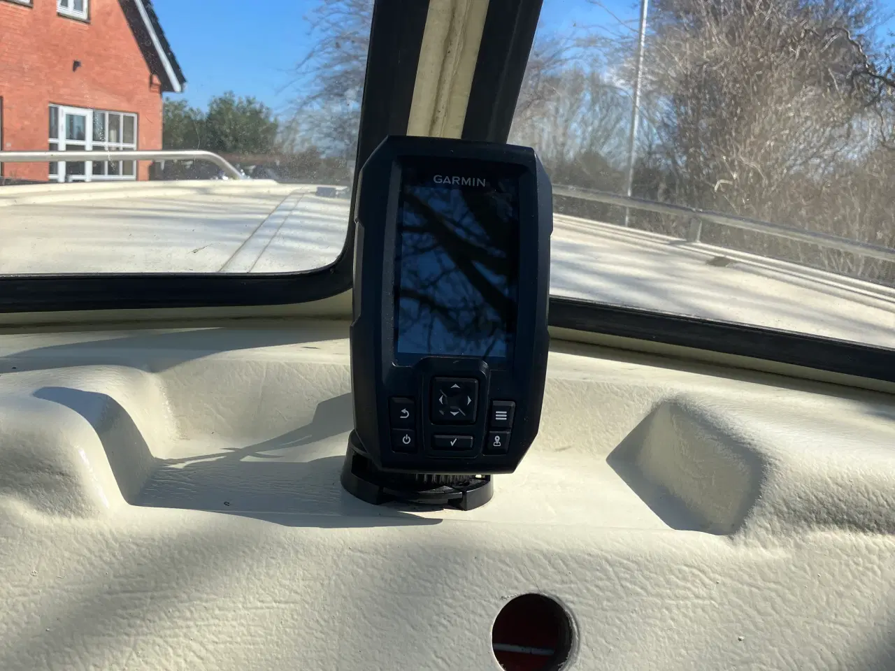 Billede 2 - God familiebåd til hygge sejlads og fiskeri