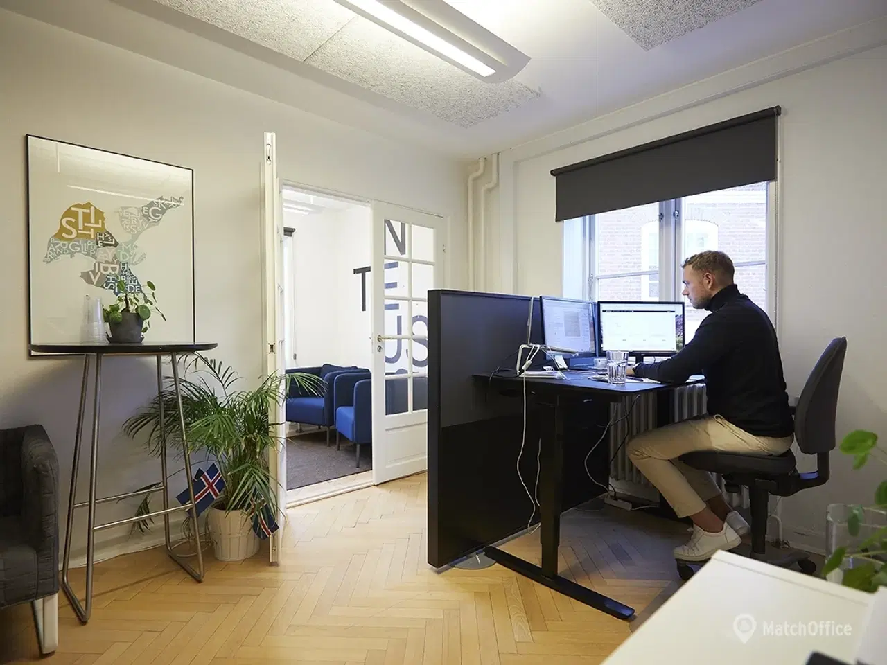 Billede 16 - Praktisk beliggenhed i Aarhus C, tæt på banegården, E45 og med fornuftig parkeringsmuligheder.