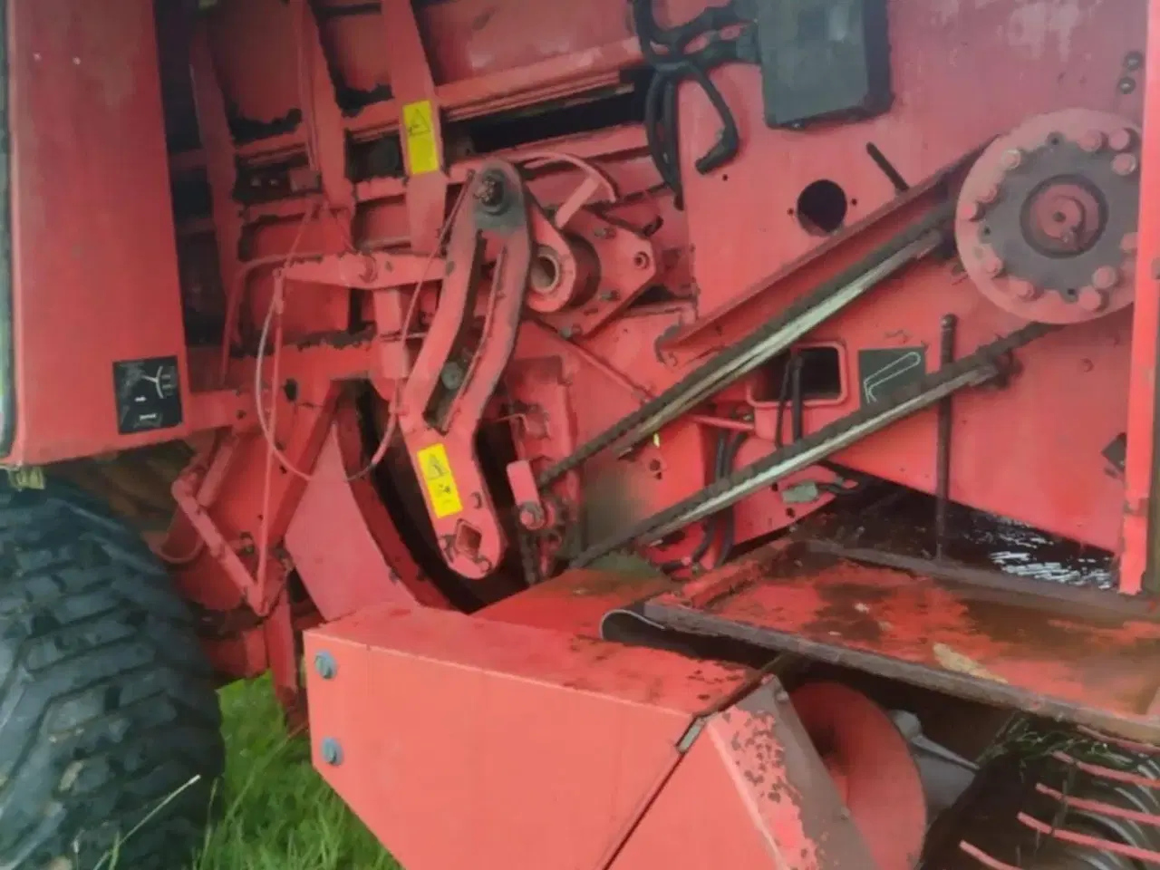 Billede 6 - Massey Ferguson 185 serie 2 minibig ballepresser 