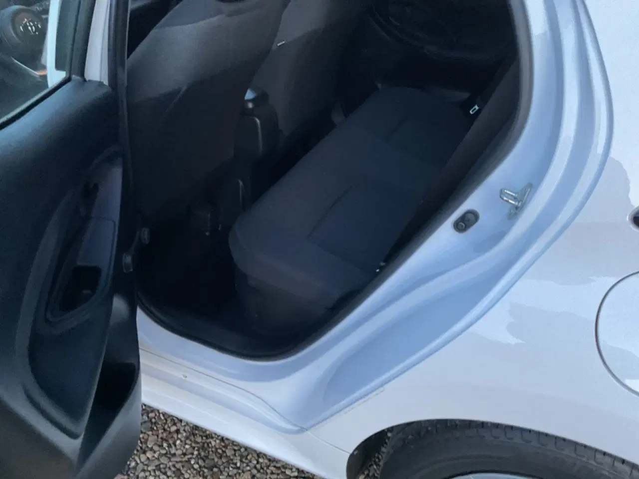 Billede 11 - Toyota Yaris 1,5 Hybrid Active e-CVT