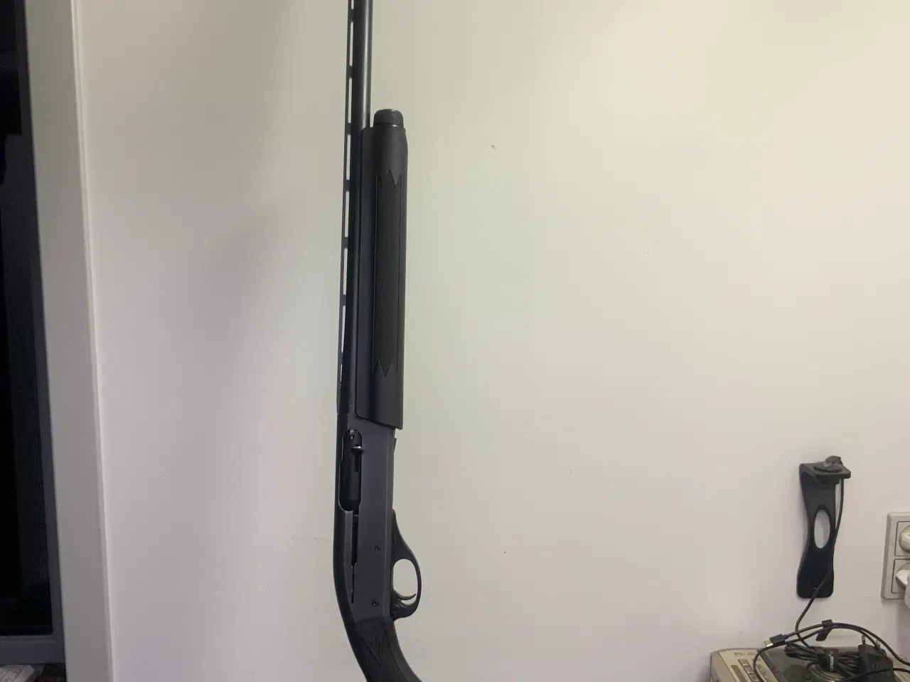 Billede 1 - Halvautomat Remington model 1100 cal. 20/70