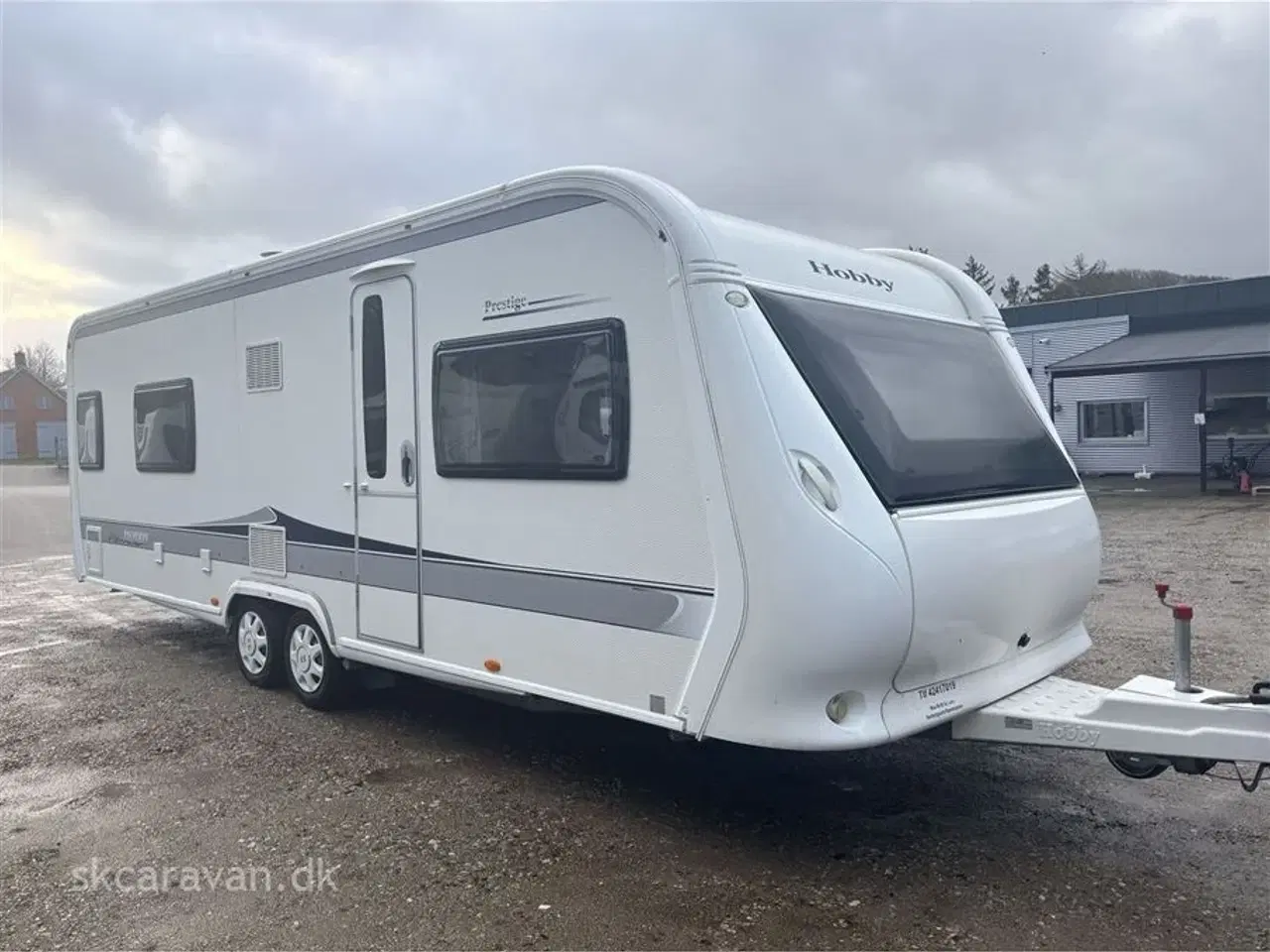 Billede 1 - 2012 - Hobby Prestige 650 WFU MEGET Pæn og velholdt campingvogn