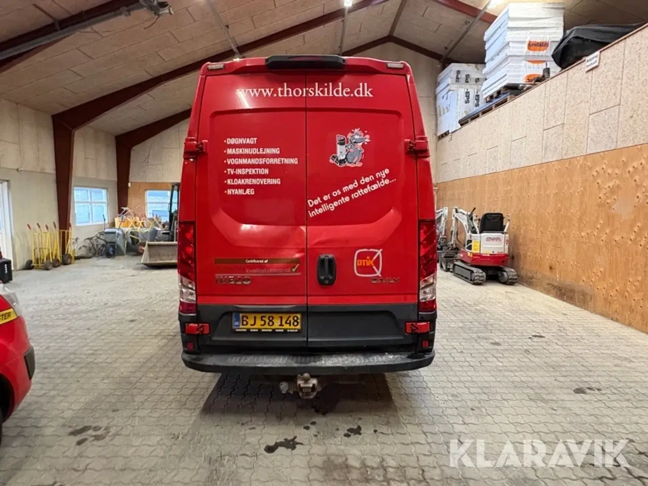 Billede 5 - Varebil Iveco 35c18 3,0D 12m3 med værktøjspakke