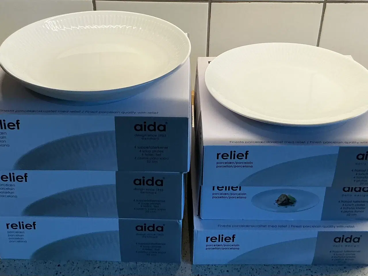 Billede 1 - Aida tallerkner relief 