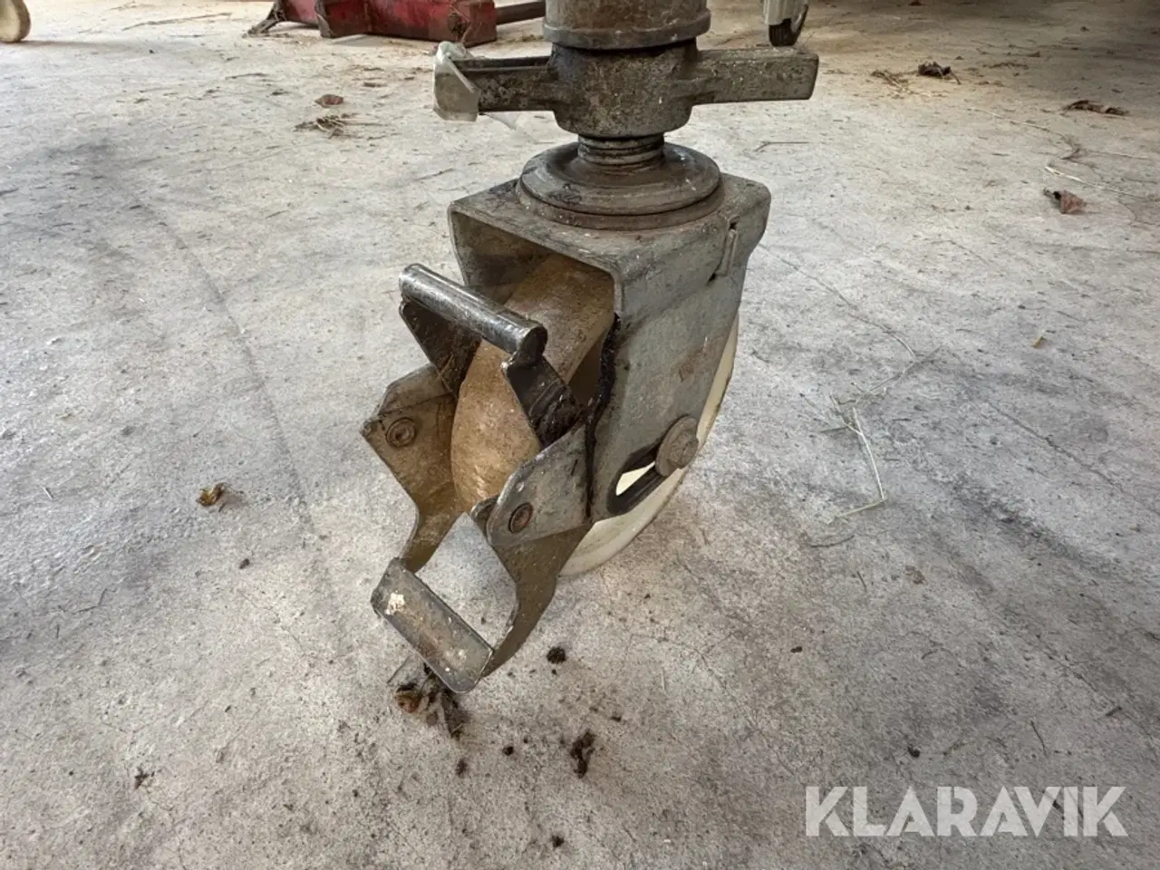 Billede 9 - Jumbo Stillads 3 sektioner med ruller