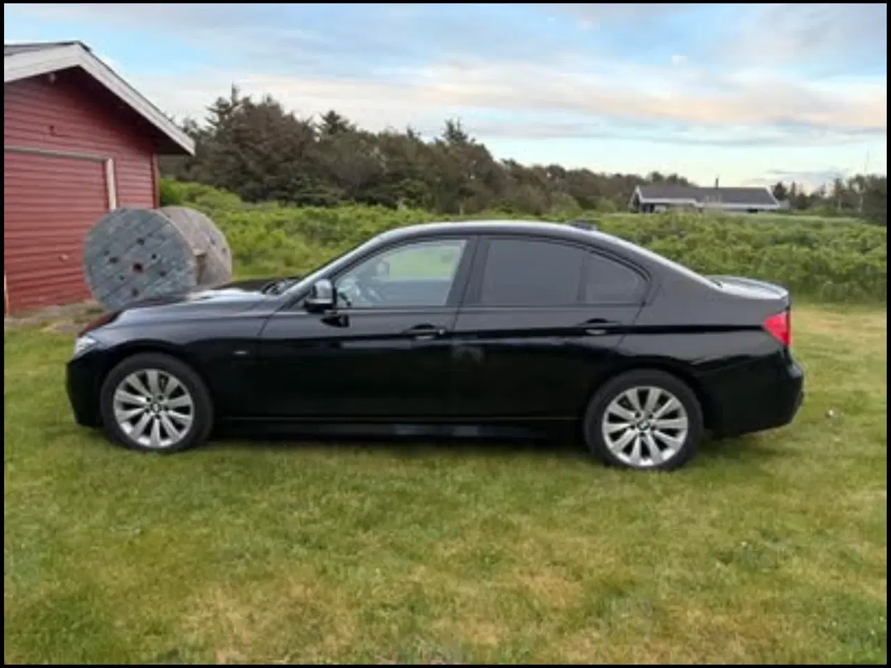 Billede 3 - BMW 320D M-Pakke • Masser af udstyr • KUN 100.000 