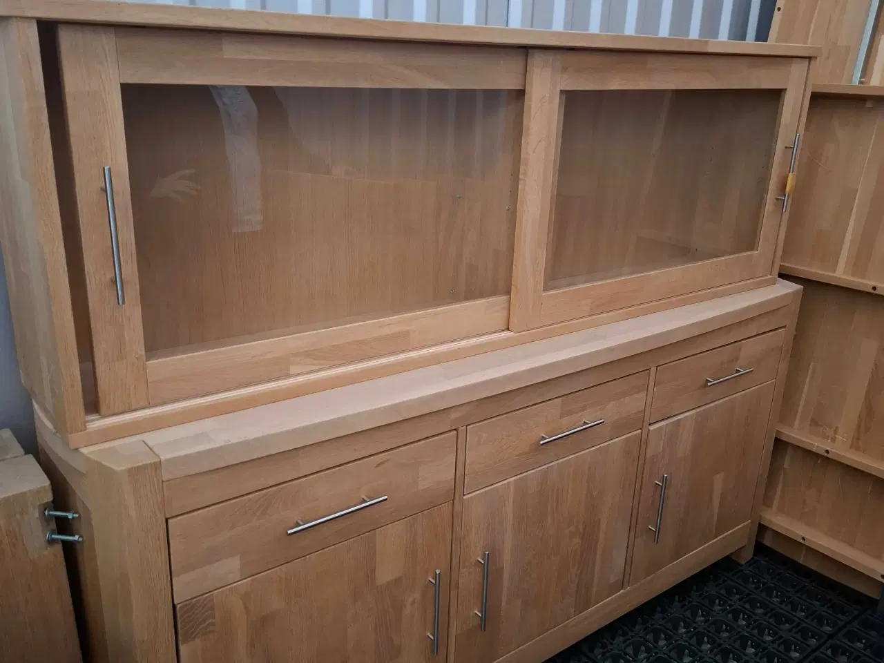 Billede 4 - Egetræsmøbler  spisebord +sofabord 