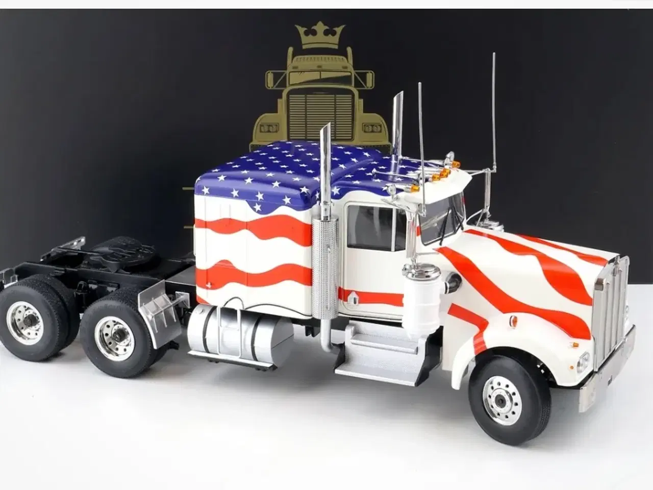 Billede 2 - 1:18 Kenworth W900 SZM Stars and Strips