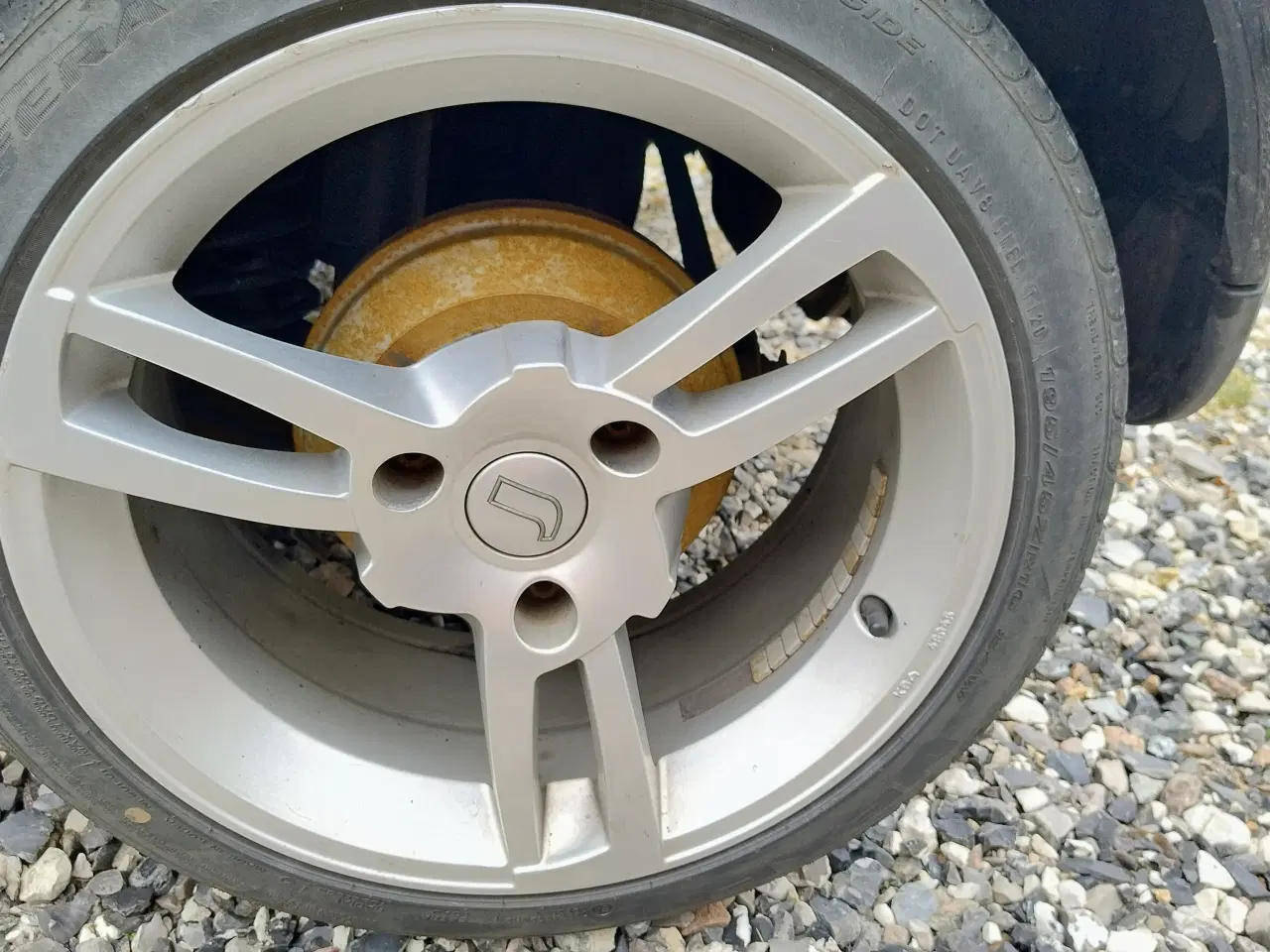 Billede 4 - 4 sommerdæk (lavprofil) på fælge til Smart ForTwo 