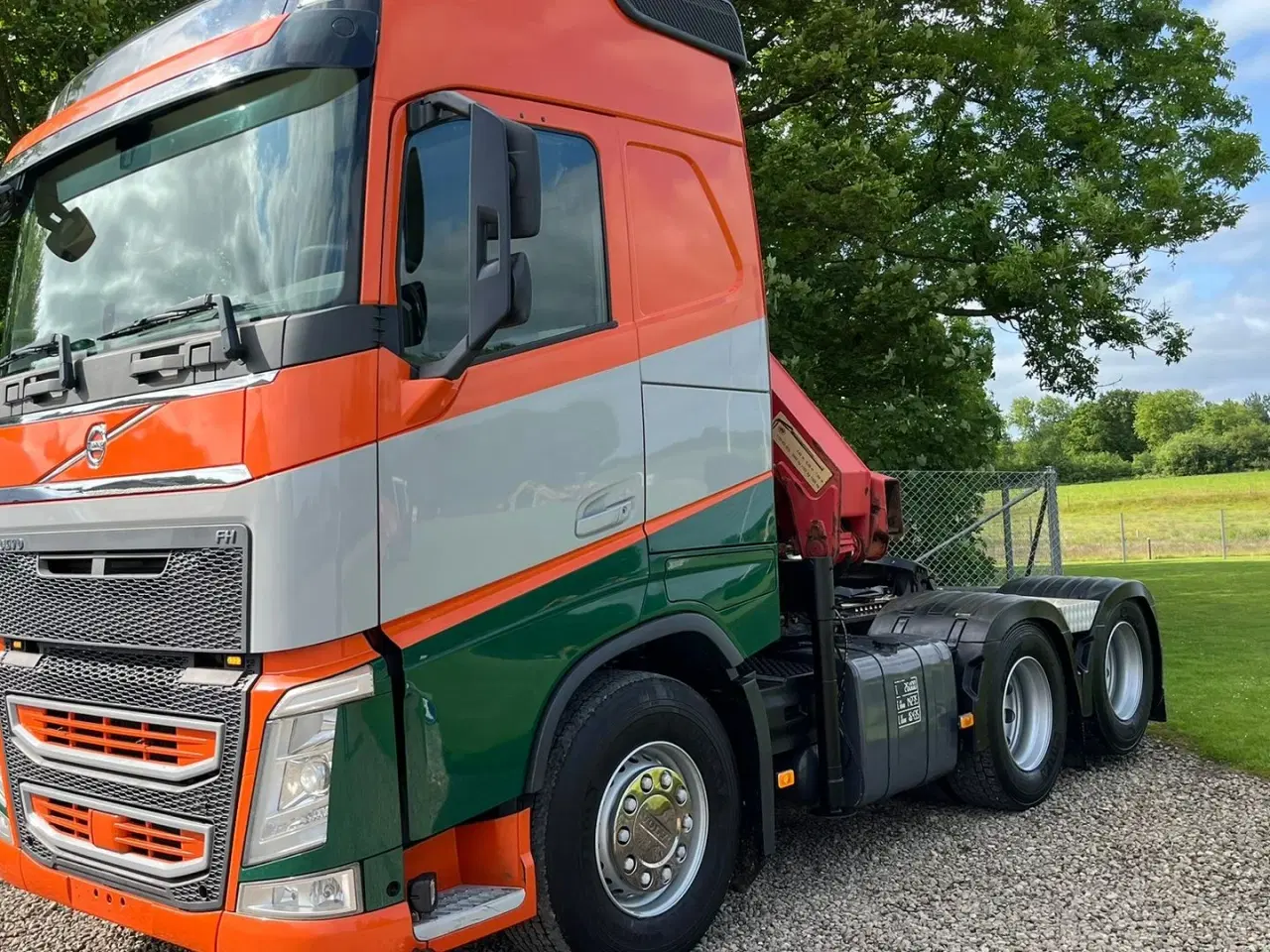 Billede 5 - Volvo FH 500 6x4 med tandemløft og aftagelig HMF 1150 kran+ 2 strengs hydraulik. Evt udlejning, ring og forhør